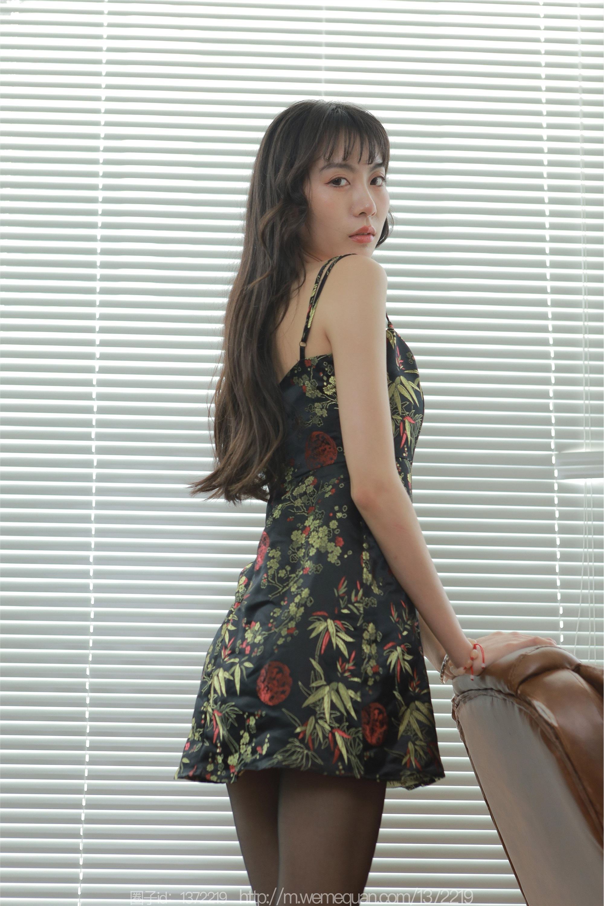 IESS异思趣向  2023.07.20 丝享家 1485 团团《长长的月退》